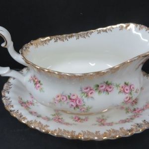 ROYAL ALBERT DIMITRY ROSE  GRAVY BOAT & UNDER PLAT